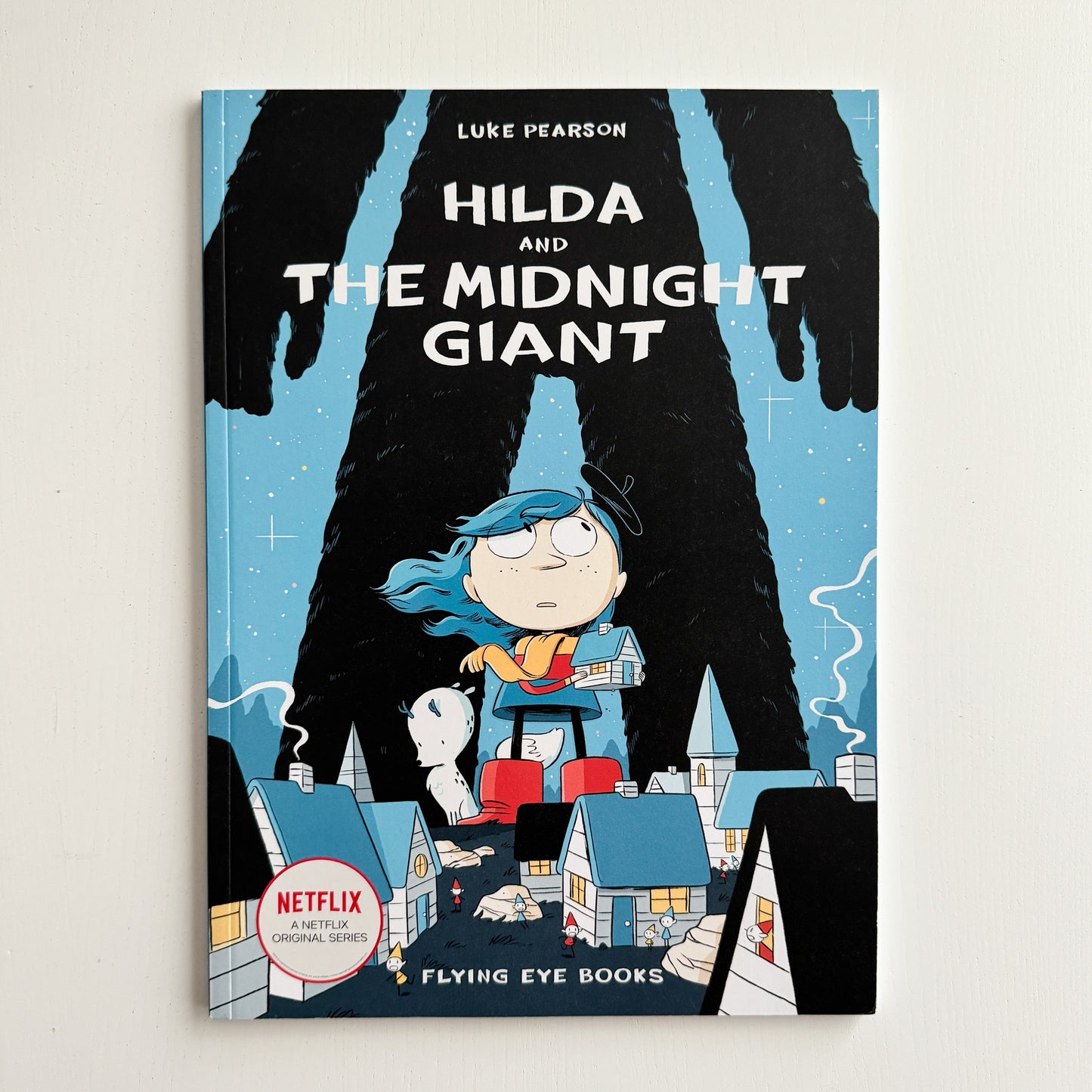 Hilda and the Midnight Giant: Book 2