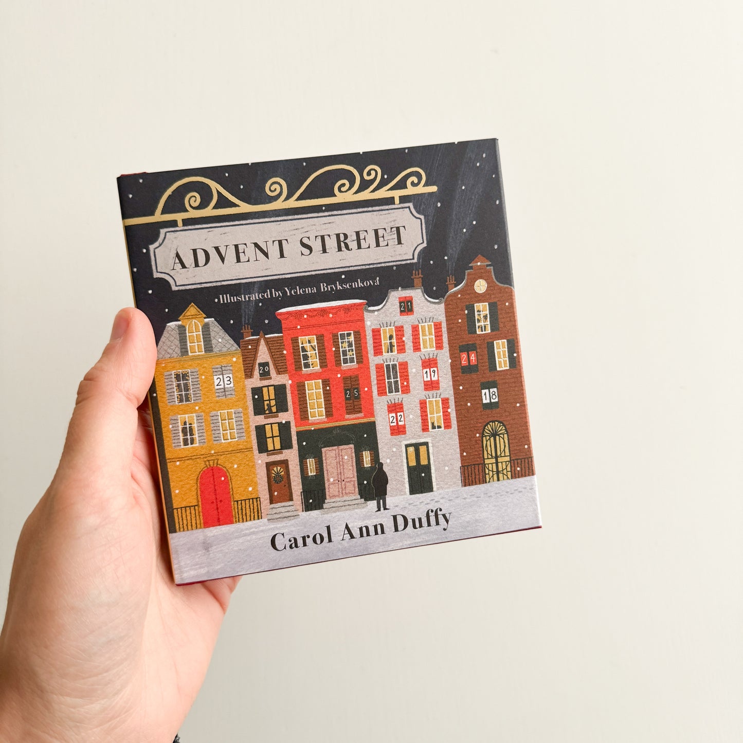 Advent Street