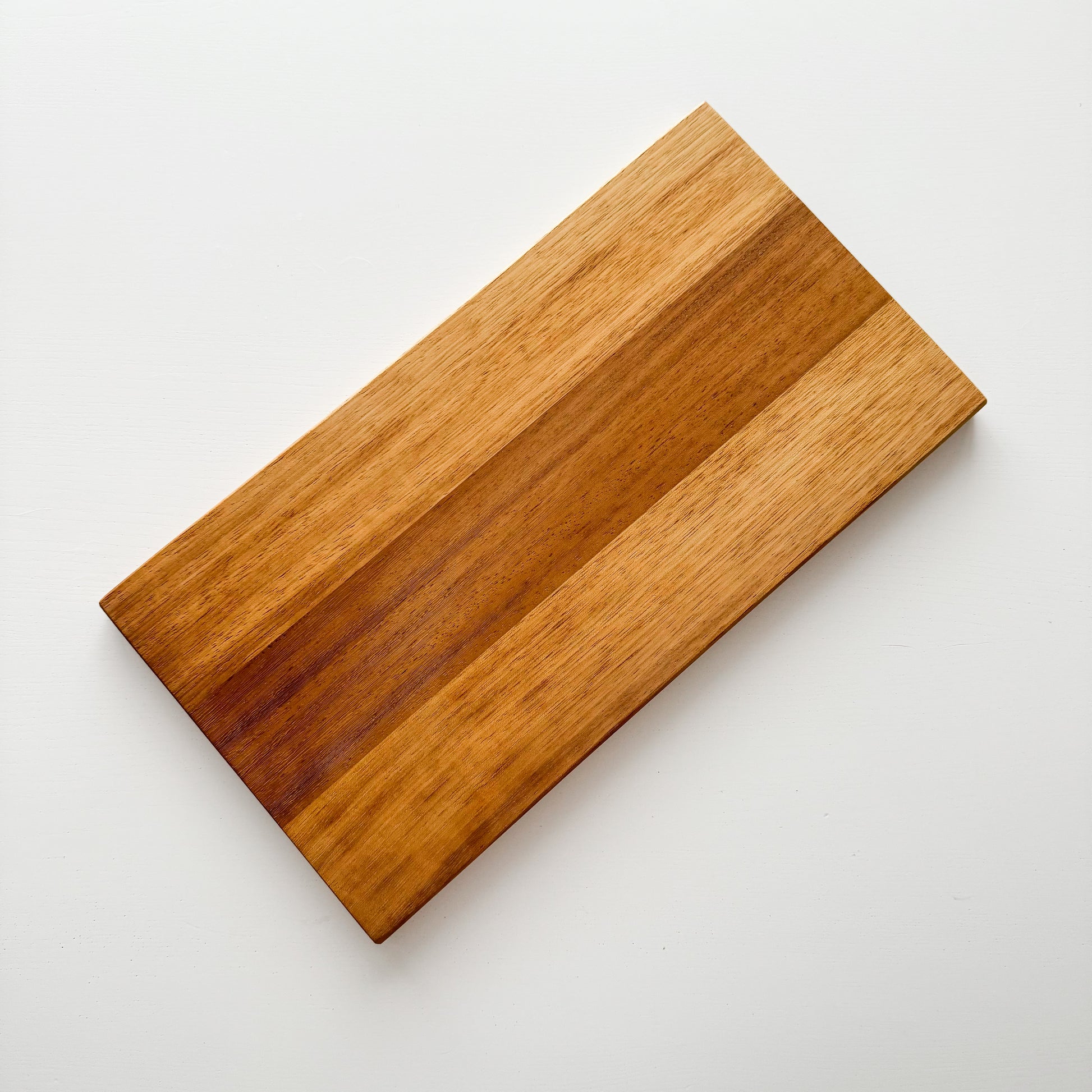 Reclaimed Wood Cutting Board/Serving Tray – Kinsfolk Shop