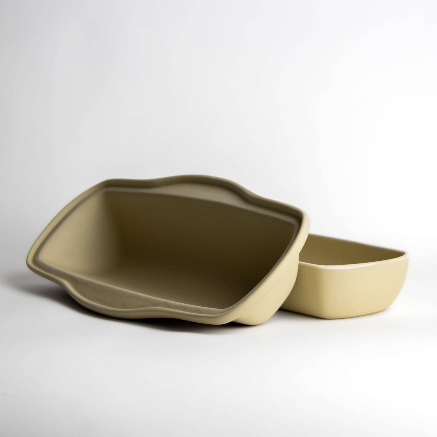 Covered Stoneware Bread Pan