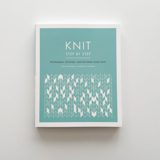 DK Knit Step by Step: Techniques, Stitches, and Patterns Made Easy