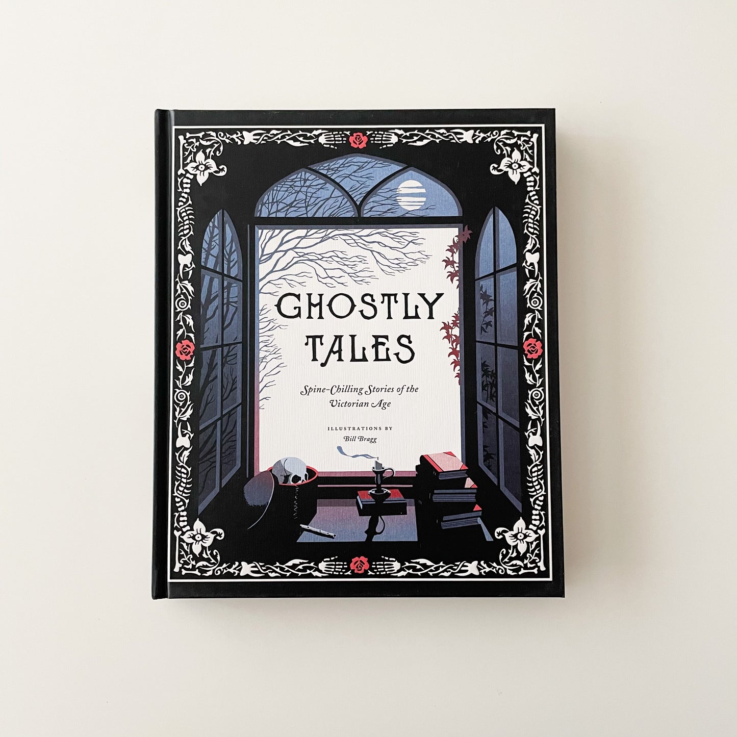 Ghostly Tales: Spine-Chilling Stories of the Victorian Age